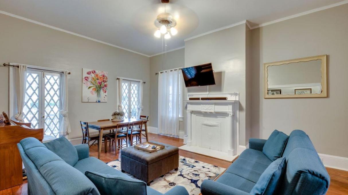 Comfortable Escape In Historic Downtown Саванна Экстерьер фото