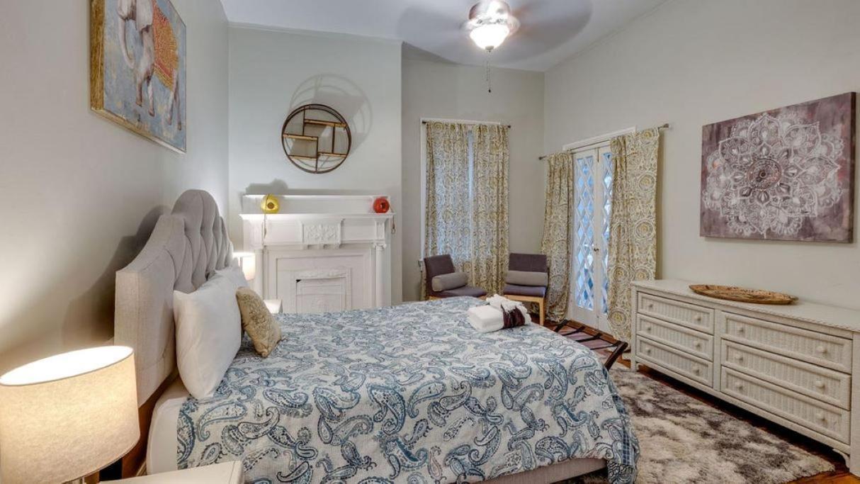 Comfortable Escape In Historic Downtown Саванна Экстерьер фото